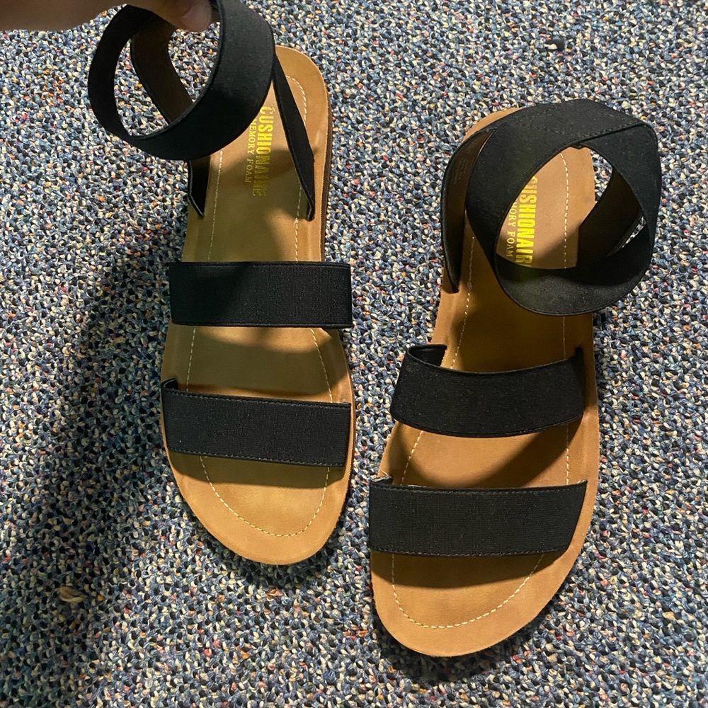 Black Sandals for Women - Picture 3 of 4